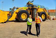 WA’s first electric hybrid wheel loader arrives at Onslow iron project (Image source: Mineral Resources) Komatsu E1850-3 electric hybrid wheel loader.