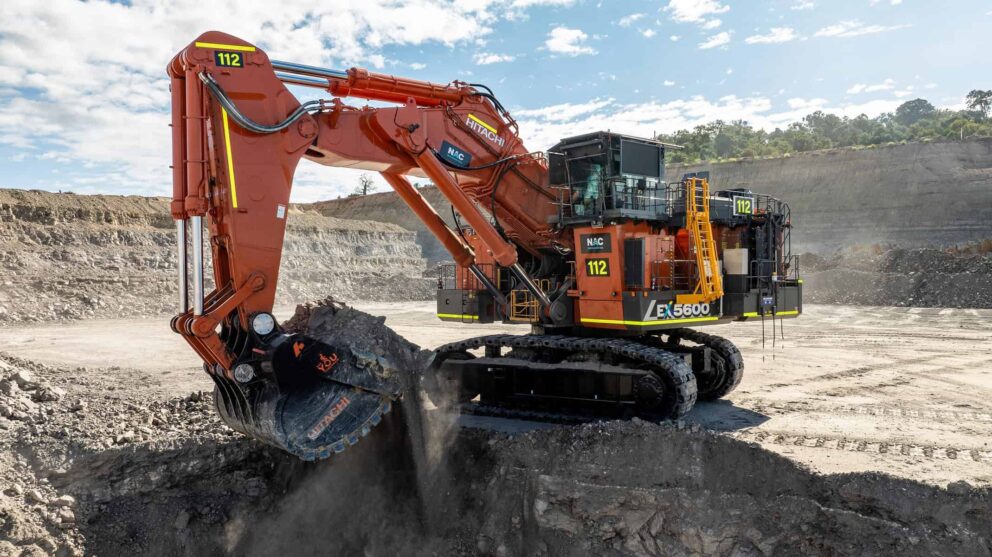 (Image source: New Hope Group) The Hitachi EX5600 excavator.