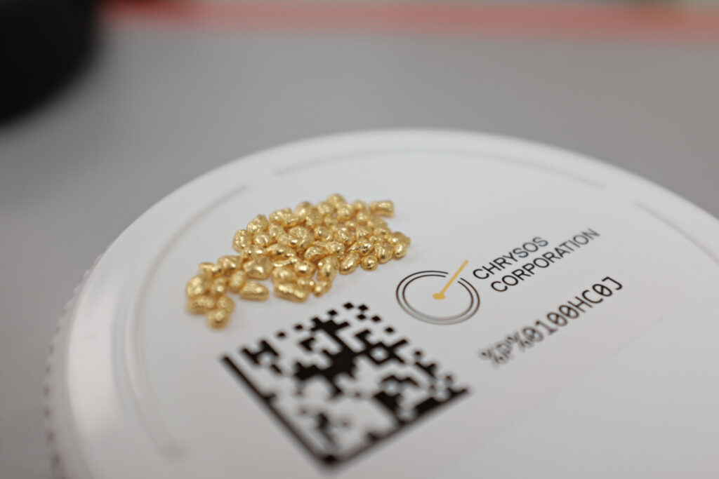 A Chrysos PhotonAssayTM sample jar.