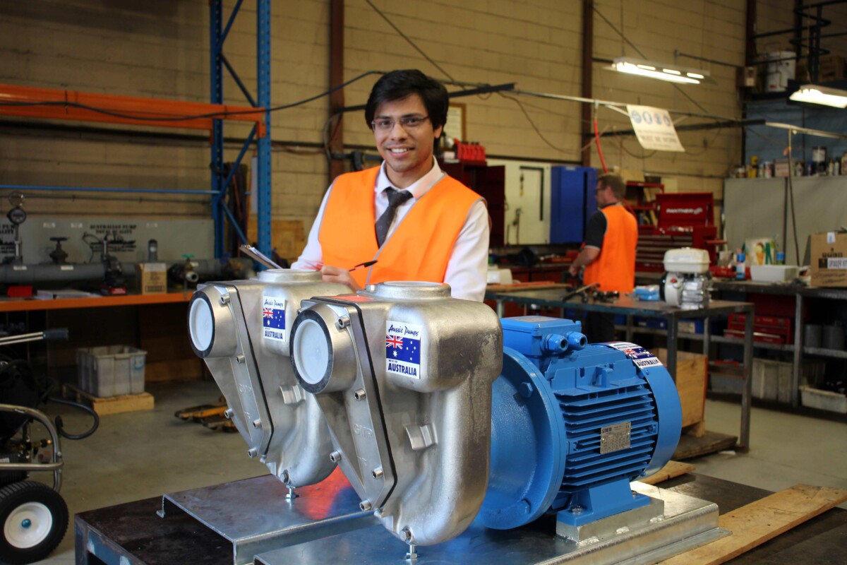 Cast 316 stainless steel motor pumps offer exceptional abrasion and corrosion resistance.