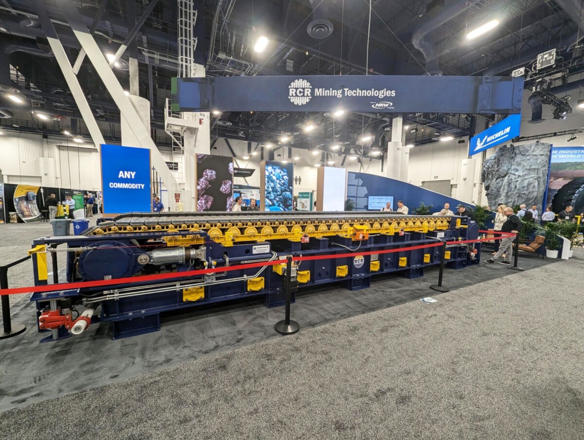 The sealed pan feeder (SPF) at MINExpo.