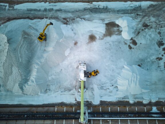 Located about 160kms south-east of Newman, WA, the assets were previously part of the Beyondie potash project constructed between 2020-2022 by Kalium Lakes (ASX: KLL).