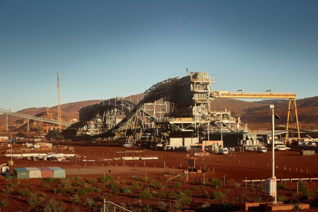 global ties BHP's WAIO business and China's steel market