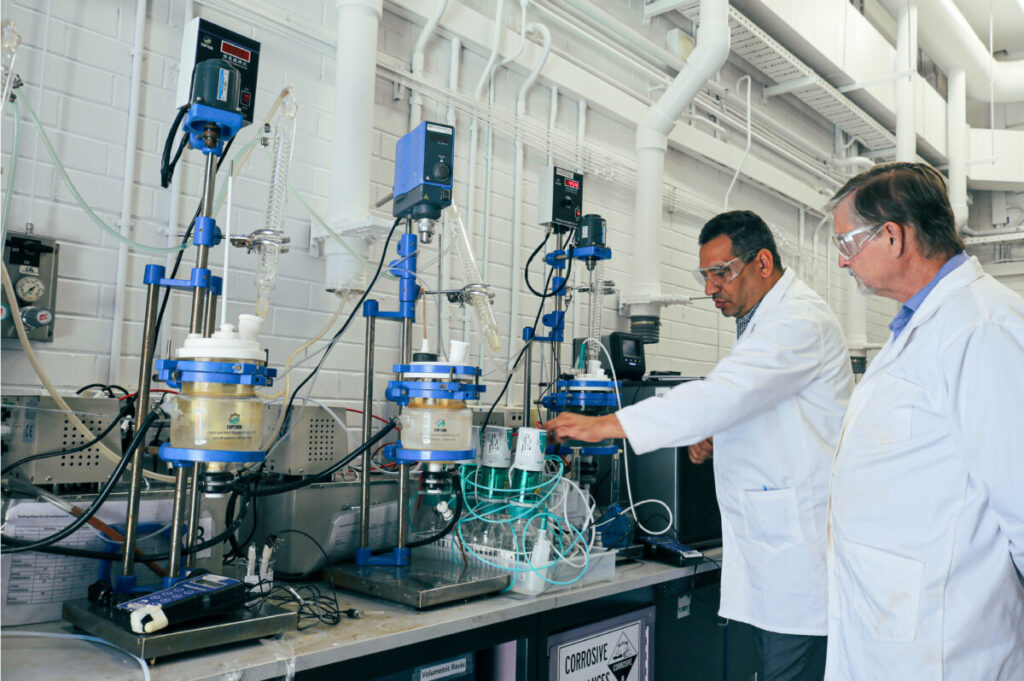 (Image source: Curtin University) Pictured L-R are Curtin University Associate Professor Elsayed Oraby with Draslovka chief technology officer Ivor Bryan.