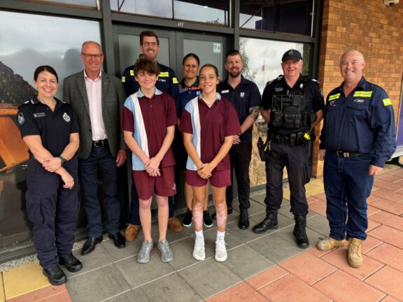 (Image source: New Hope Group) (L-R) Chantal Kelly (QPS), Pat Weir (Member for Condamine), Dylan Turnbull (Oakey student), Dave O’Dwyer (NAC), Kat Medland (PCYC Queensland), Aaliyah Washington (Oakey student), Rob Workman (PCYC Queensland), James Leahy (QPS), Ben Day (NAC).
