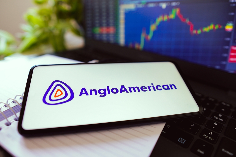 Anglo American does not operate the Jellinbah mines, nor does it market any of the production volumes from Jellinbah.