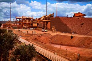 (Image source: Alcoa Australia) Alcoa’s Huntly and Willowdale bauxite mines produce about 24mtpa and 10mtpa respectively. 