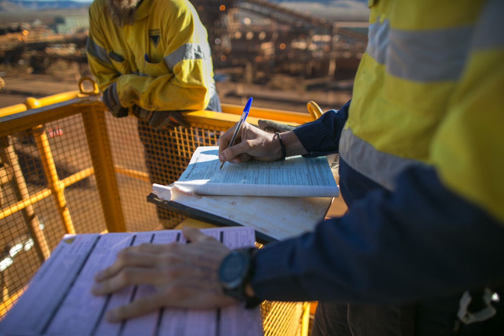 According to E25, the Butcherbird Project in WA hosts Australia’s largest onshore manganese resource, comprising large tonnages of near-surface manganese oxide ore in seven deposits.