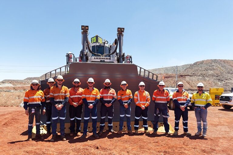 Super Pit sees arrival of new Liebherr fleet