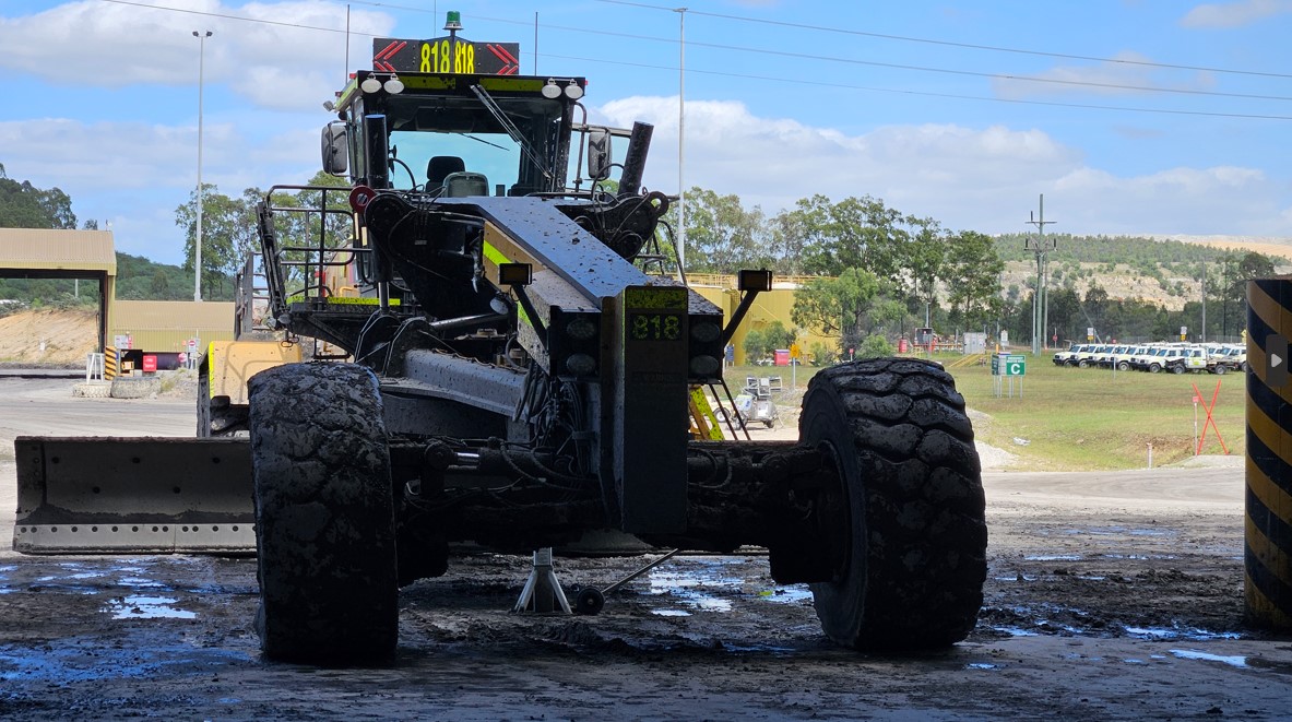 Australian tough grader blades