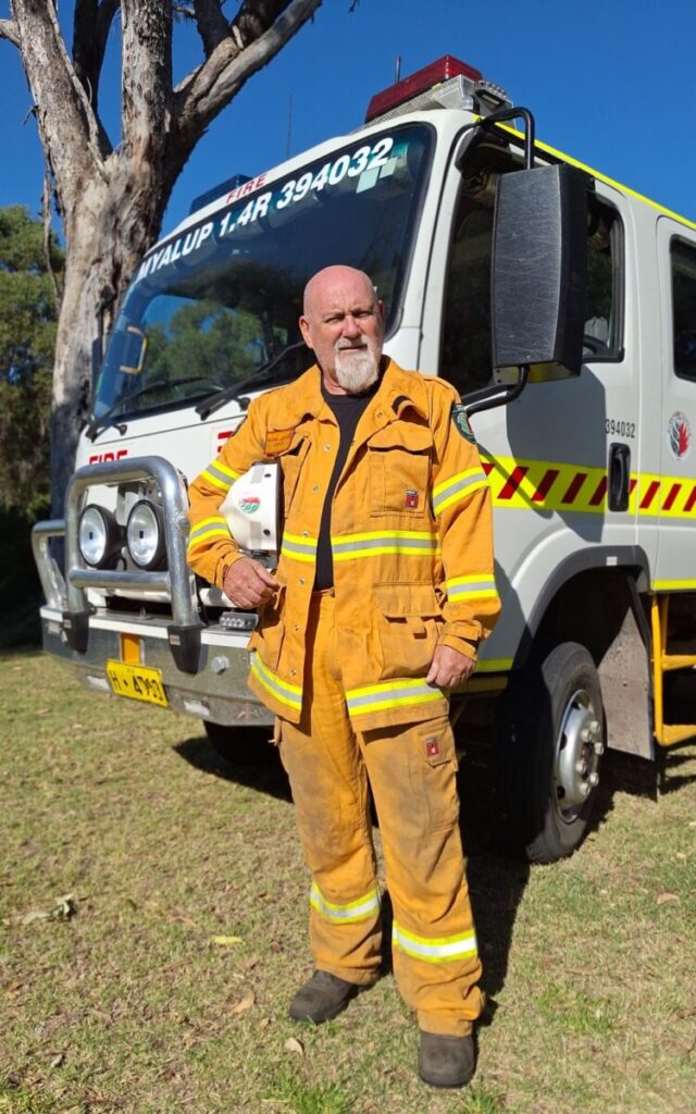 (Image source: Alcoa) Myalup Bushfire Brigade fire control officer Wayne Jackson.