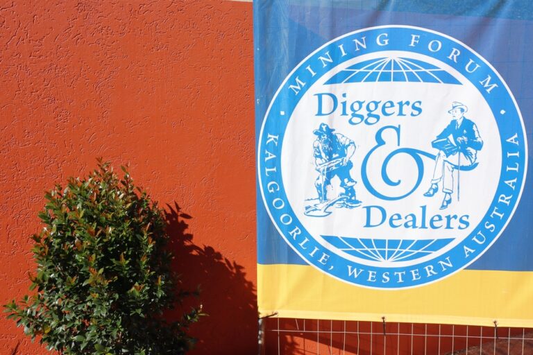 Lithium heavyweights seek price stability