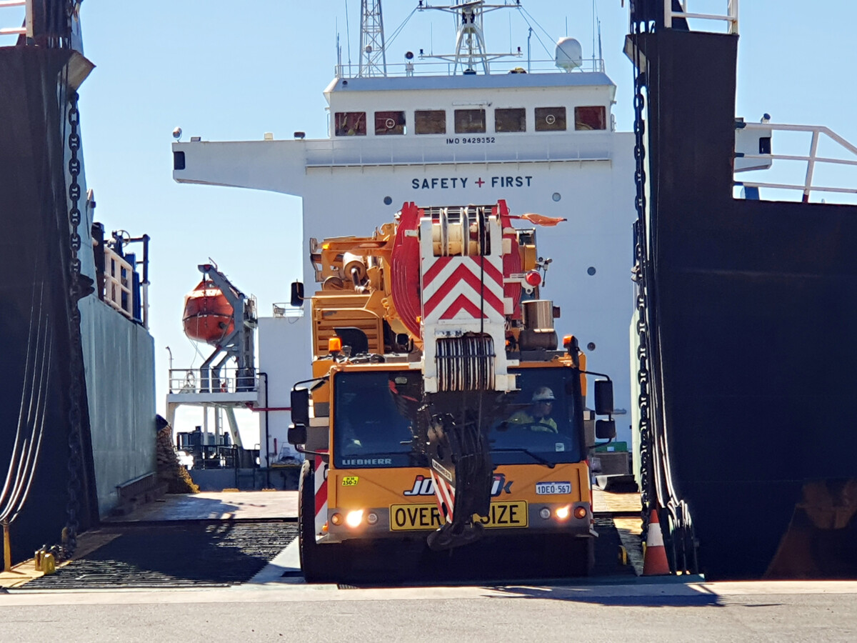 Australian Floating Decks Professional Services