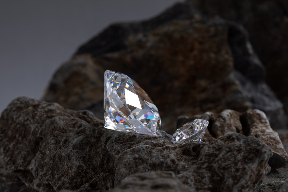 Titled Into the Light, this unique event marks a special chapter in world diamond history.