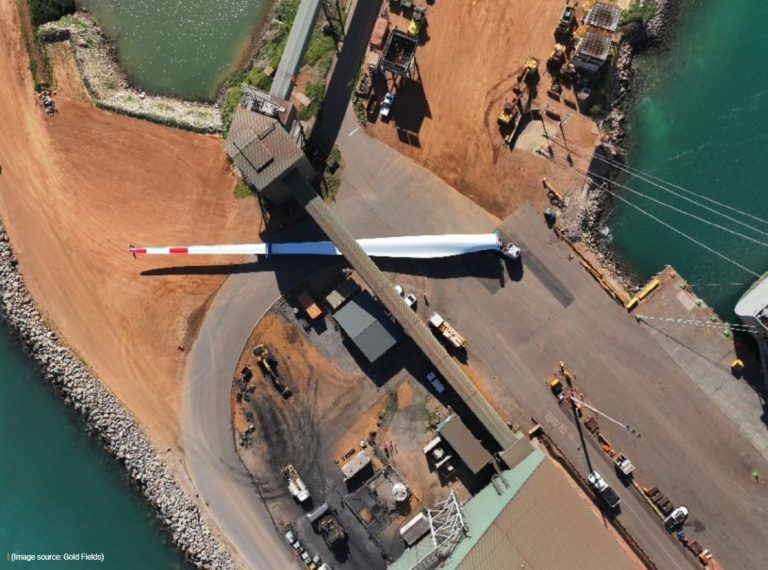 wind turbines begin 1000km journey to st ives