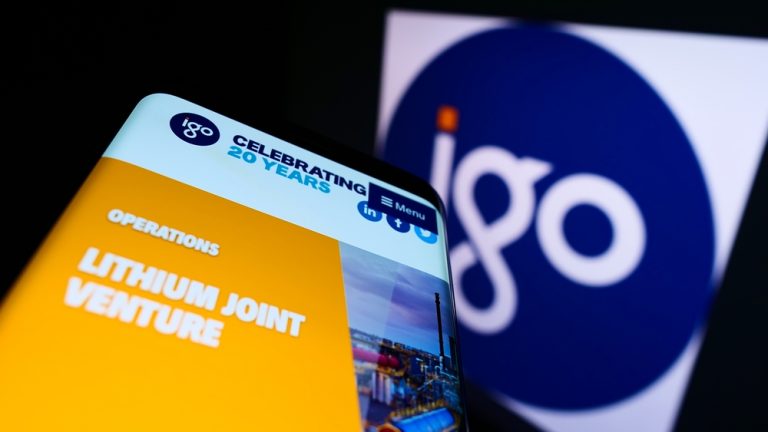 Kwinana lithium hydroxide production declined to 2120kt in Q2.