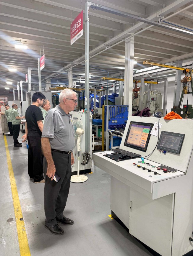 From mining equipment veterans to aftermarket challengers