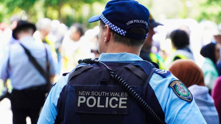 Worker dies at Hunter Valley coal mine