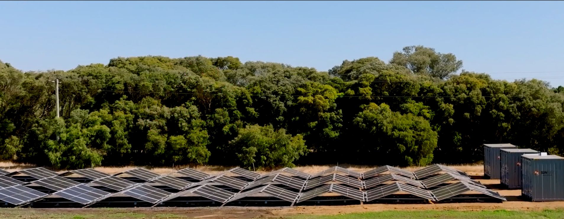 Mobile microgrids for off-grid mining
